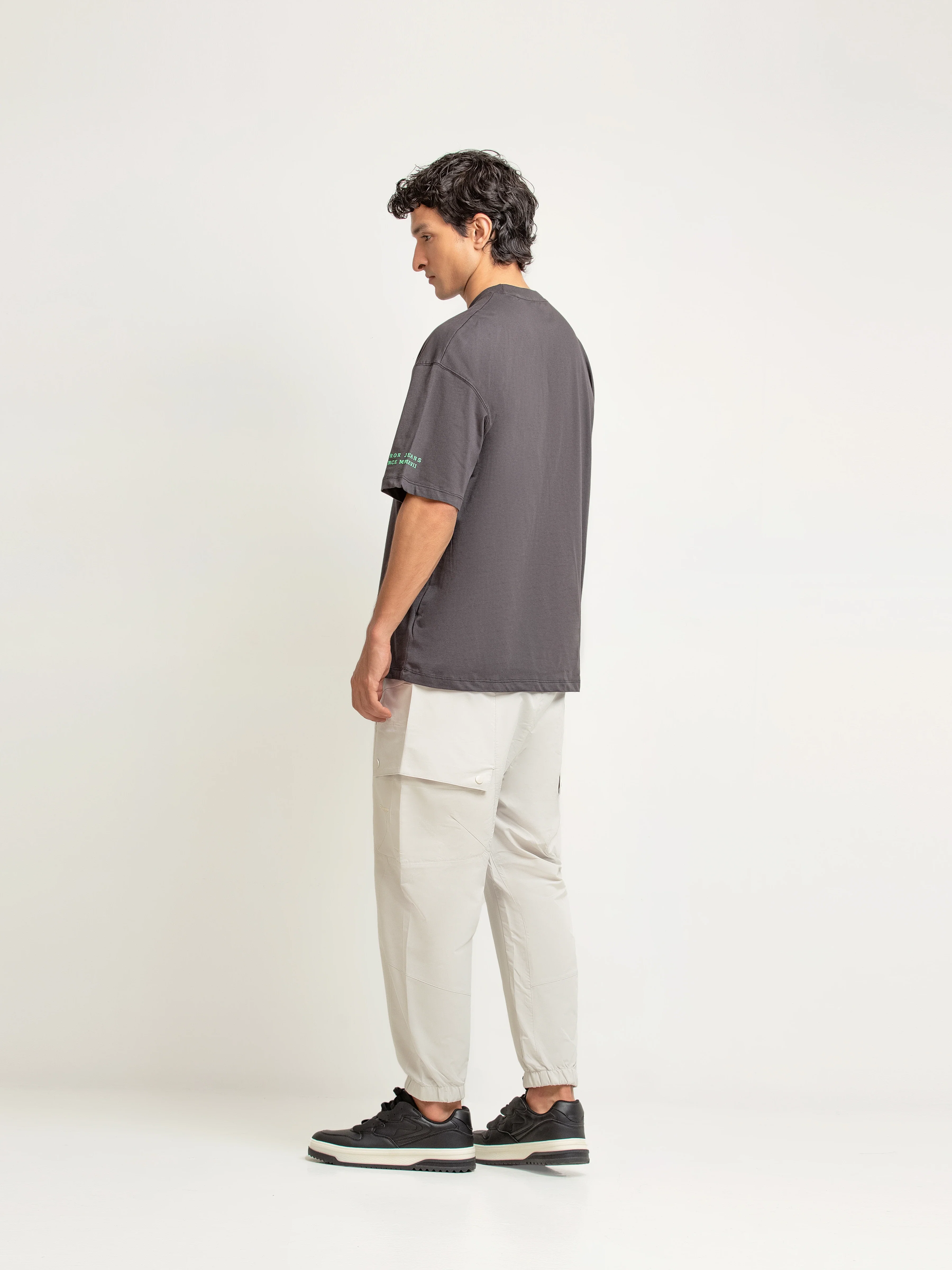 Bondi Beach Graphic Tee - FMTGT6-037 - Image 4